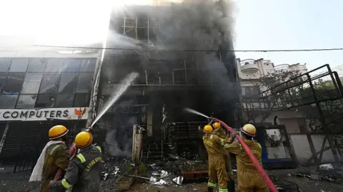 15 Killed in Lucknow Fire: Inquiry Ordered