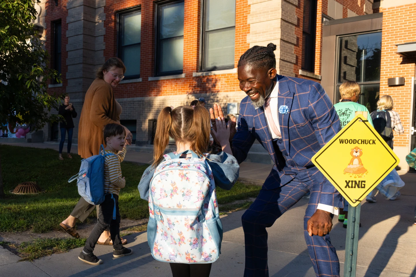 Former Iowa Superintendent Ian Roberts to Plead Guilty to Immigration and Firearms Charges
