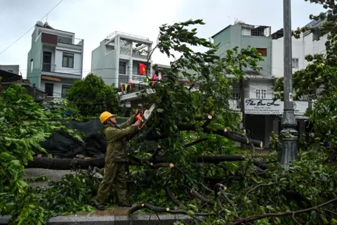 Typhoon Kalmaegi Leaves a Trail of Destruction in the Philippines and Vietnam
