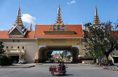 Escalating Conflict: Thailand Bombs Logistics Center Near Cambodia's Poipet Border