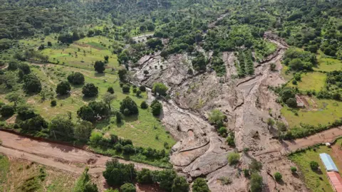 Tragic Landslide in Kenya Claims 21 Lives Amid Severe Weather