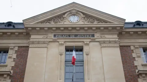 A 79-Year-Old in Versailles: The Retribution of a Cold‑Case Murder