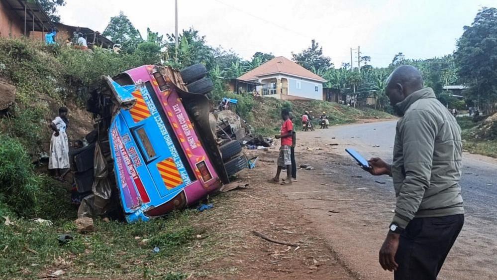 Uganda suspends school trips after 20 pupils die in bus crash
