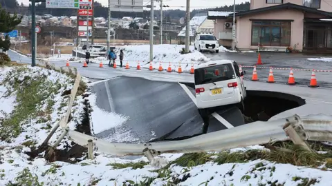 Japan on Alert: Is a Megaquake Looming After Recent Earthquake?