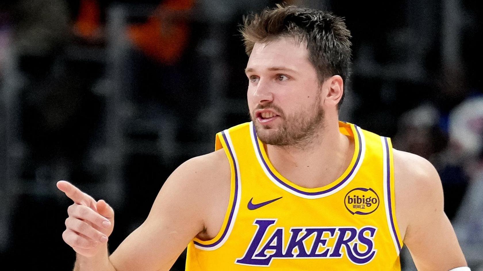 LA Lakers to be sold in record‑breaking $12.5bn deal