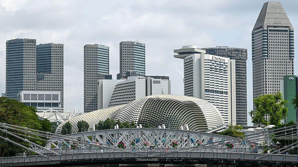 Singapore Court Rejects Man’s Attempt to Reclaim $369,000 Worth of Gifts