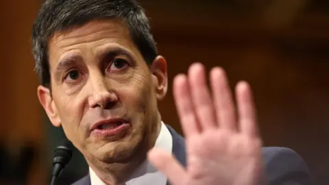 Clash at Senate Hearing: Kevin Warsh Faces Tough Questions on Fed Chairmanship