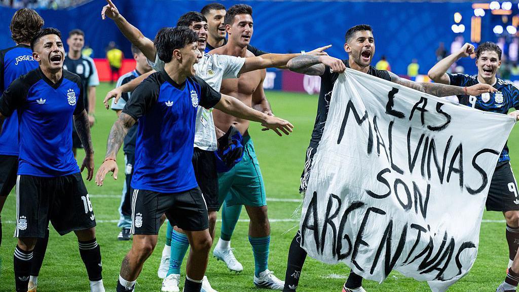 Argentina’s Falkland banner sparks FIFA review