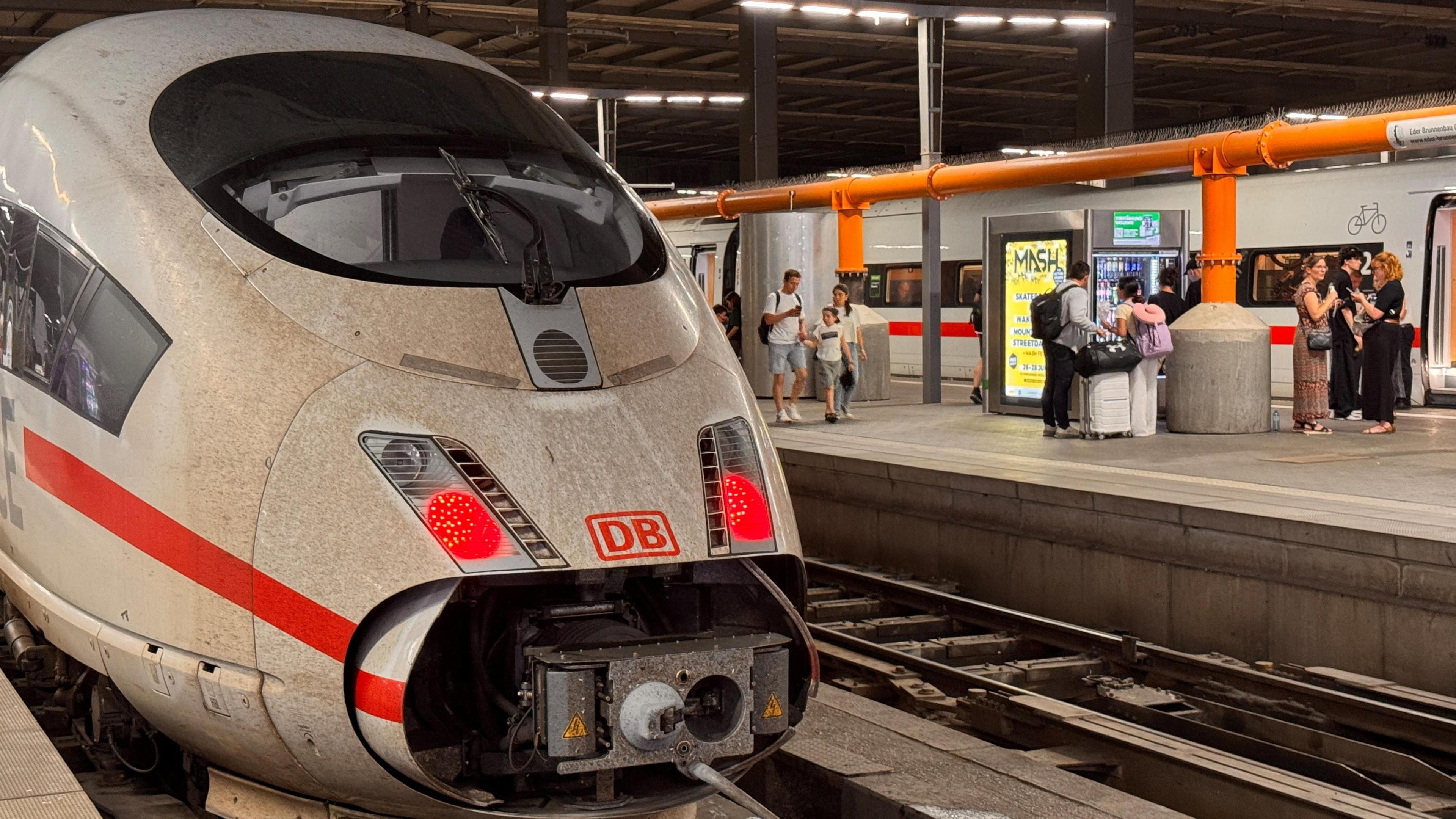 German Rail Network Halted Nationwide After IT Malfunction