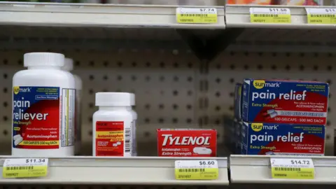 Experts Skeptical as Trump Links Tylenol Use During Pregnancy to Autism Risk