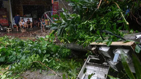 Devastating Typhoon Bualoi Strikes Vietnam, Leaving 11 Dead and Thousands Displaced