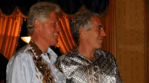 Republicans Threaten Contempt Proceedings Against Bill Clinton Over Epstein Testimony