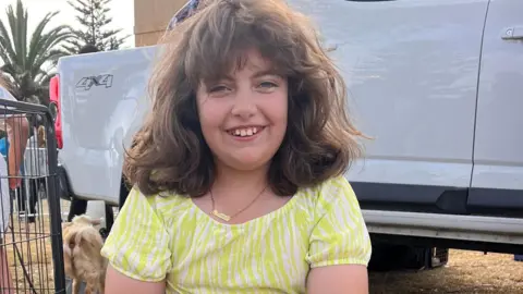 Community Embraces Love and Remembrance After Tragic Loss of Young Bondi Victim