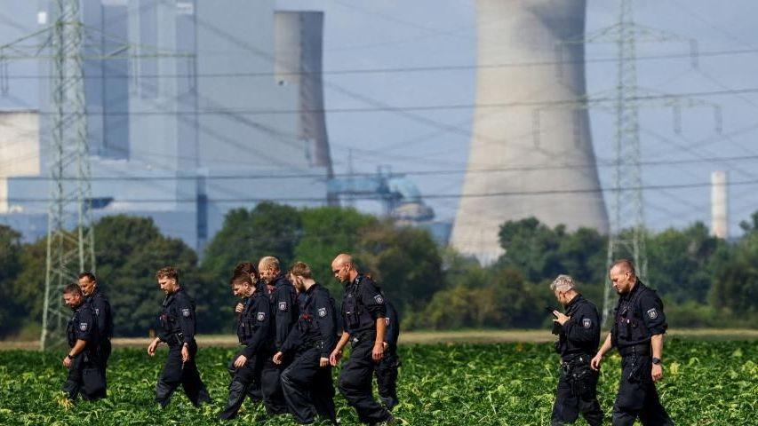 German Police Arrest Suspect in Power Grid Sabotage Sting