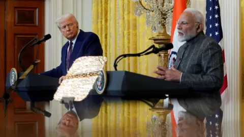 Trump Claims Modi to Cease Russian Oil Purchases
