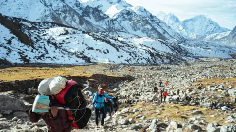Deadly Weather Disrupts Autumn Climbing Season in the Himalayas