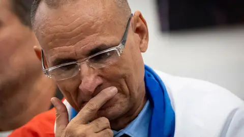 Cuban Dissident José Daniel Ferrer Starts New Life in US After Prison Release