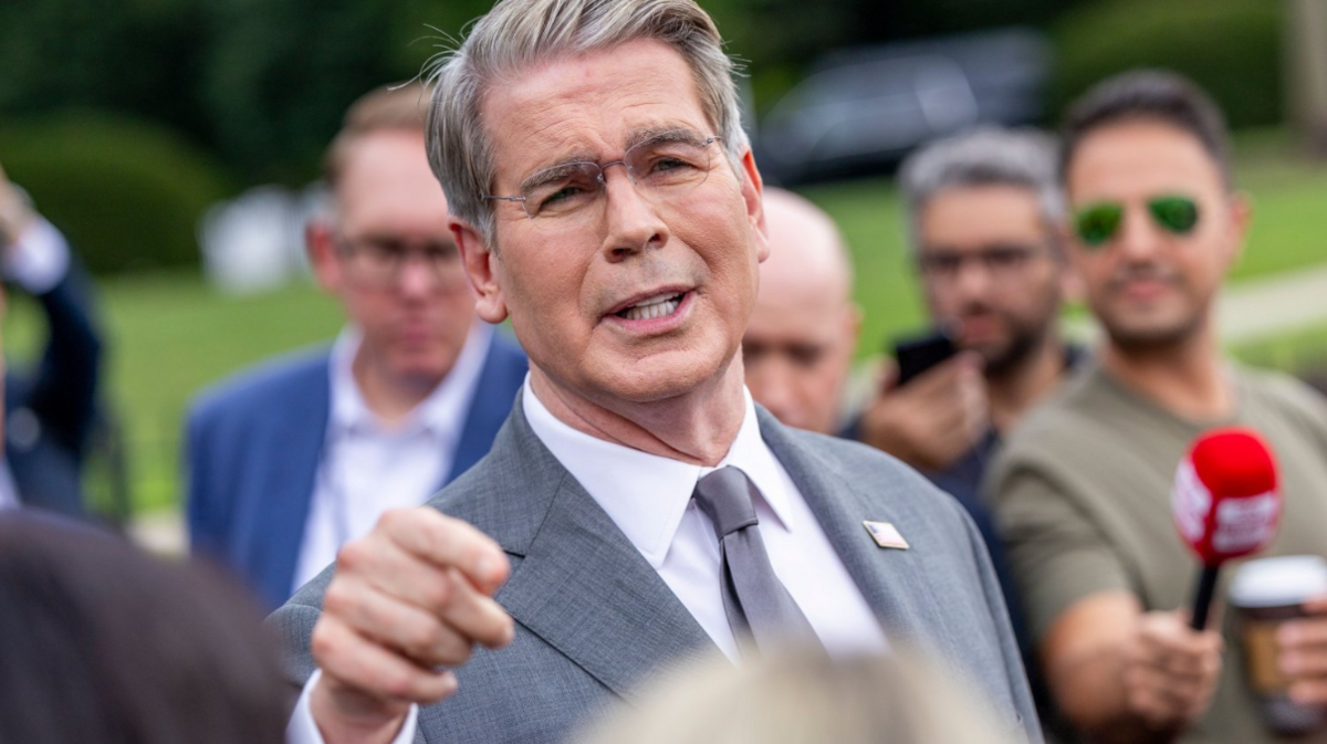 US Titans Push for a Full‑Scale Sanctions Assault on Iran