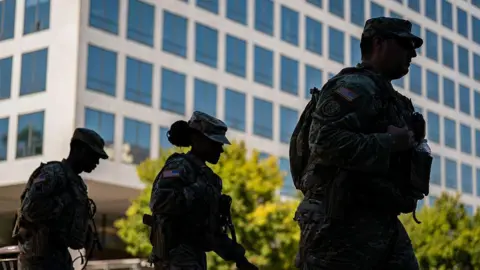 Anonymous Donor Contributes $130 Million to Support US Troops Amid Shutdown