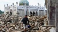 The devastating floods in Indonesia have left over 900 dead and many more missing, with more than 100,000 homes destroyed as emergency response efforts continue.