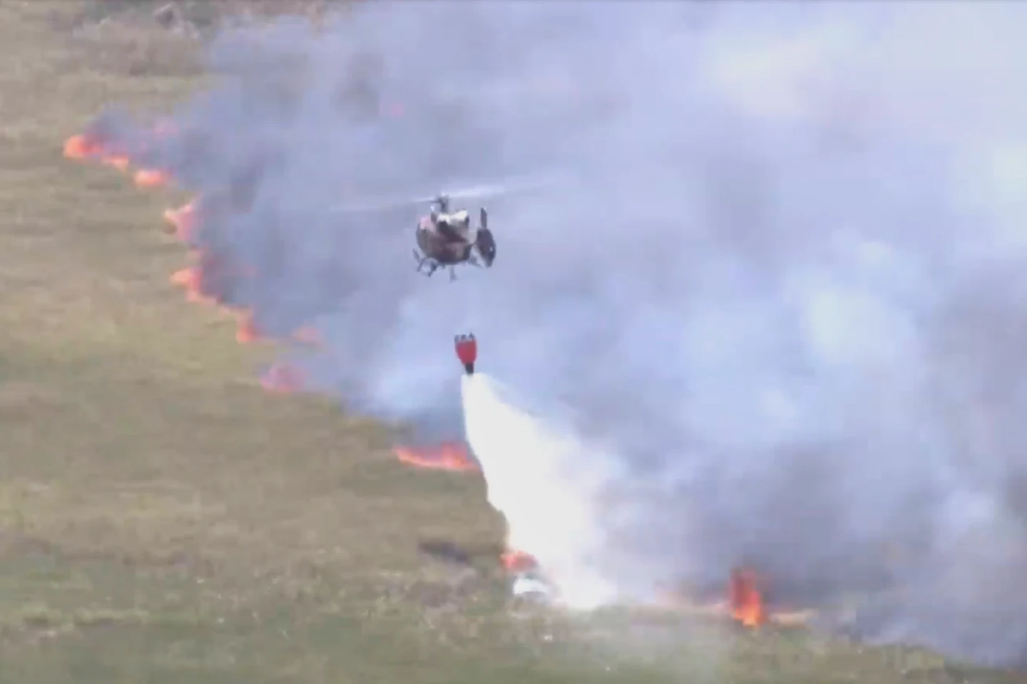 Southeastern U.S. Wildfires Intensify, Threatening Homes and Evacuating Communities