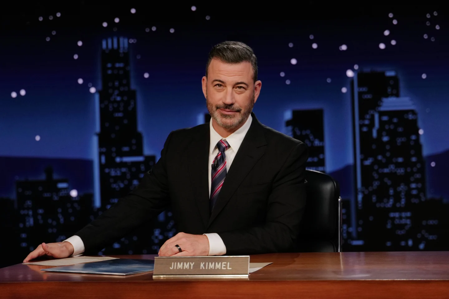 Jimmy Kimmel's Emotional Return: No Apologies for Charlie Kirk Remarks
