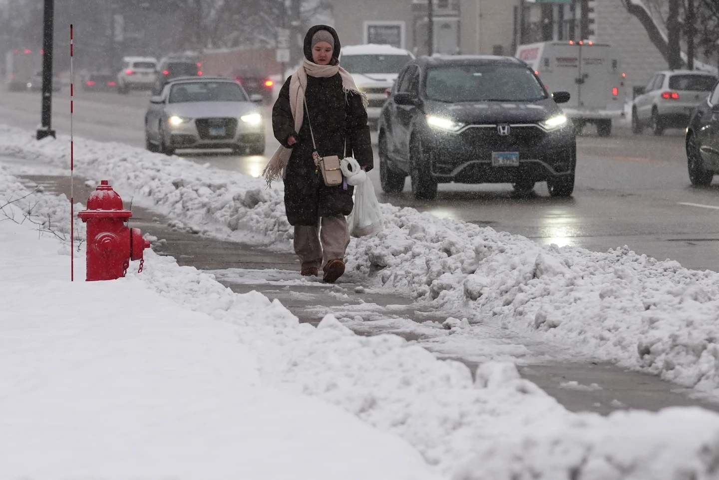 Northeast Prepares for Significant Snowstorm as Midwest Recovers from Winter Weather