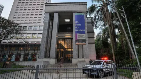 Brazillian Library Robbery: Thieves Escape with Matisse and Portinari Artworks