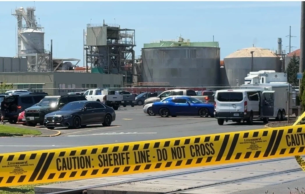 Longview Paper Mill Explosion: 11 Killed, Community Grief and Uncertain Future