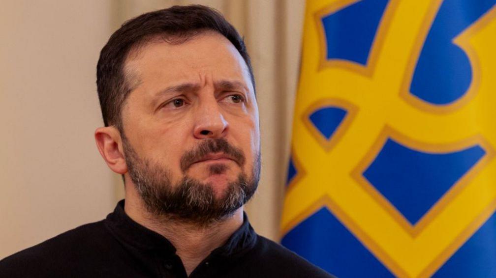 Zelensky urges airlines to steer clear of Russia’s airspace amid drone attacks