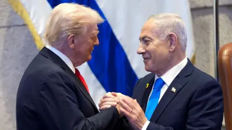Trump Advocates for Pardon of Benjamin Netanyahu Amid Ongoing Legal Struggles