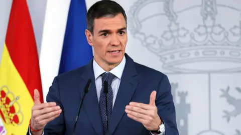 NATO Asserts No Mechanism for Member Expulsion Amid U.S. Tensions with Spain