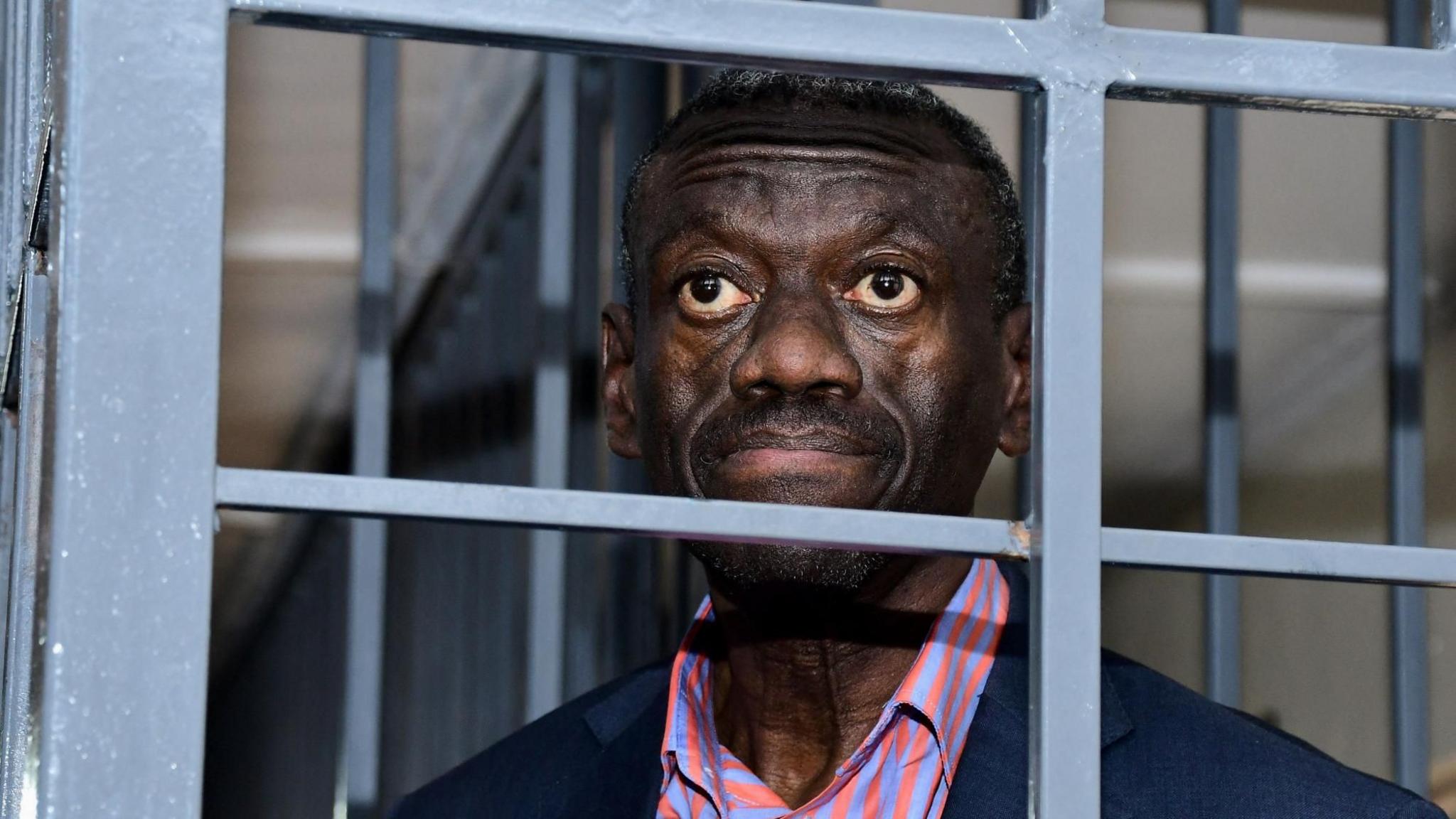Kizza Besigye Collapses at Ugandan Court, Moves to ICU