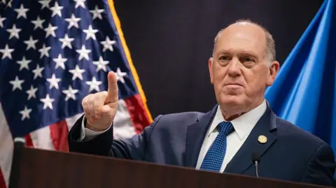 Border Tsar Homan Announces Reduction of Federal Forces in Minneapolis Following Fatal Shootings