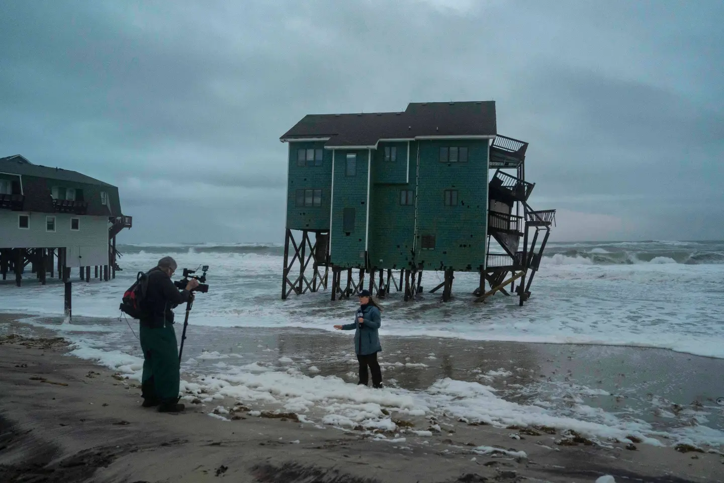 Nor'easter Hits East Coast: New Jersey Under State of Emergency